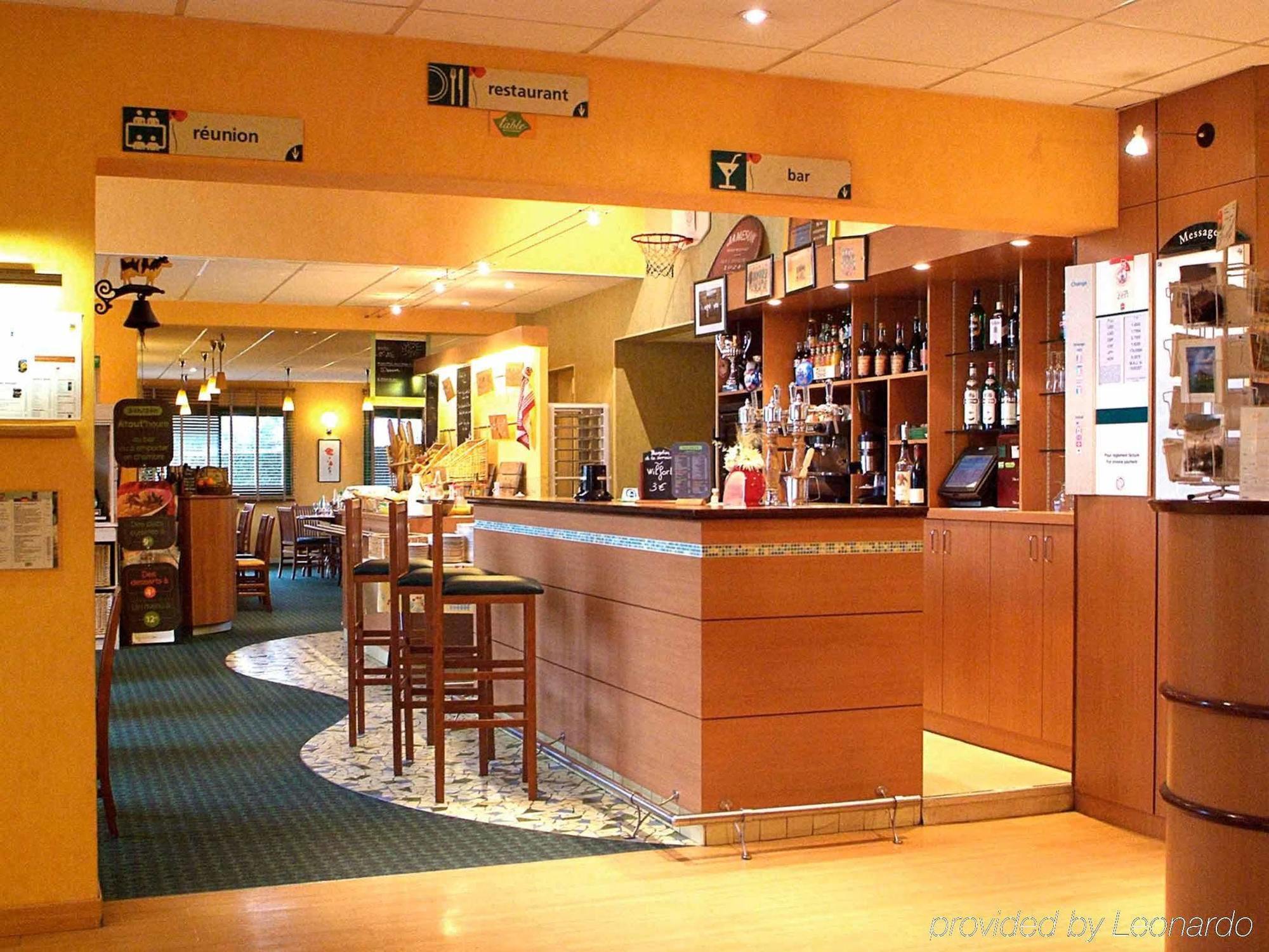 Ibis Avranches Baie Du Mont-Saint-Michel Hotel Exterior photo